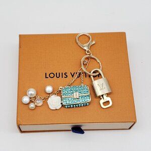 Authentic Louis Vuitton Gold Lock & Box w/ Unbranded Bag Bagcharm